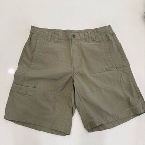 Columbia Men's Olive Cargo Shorts